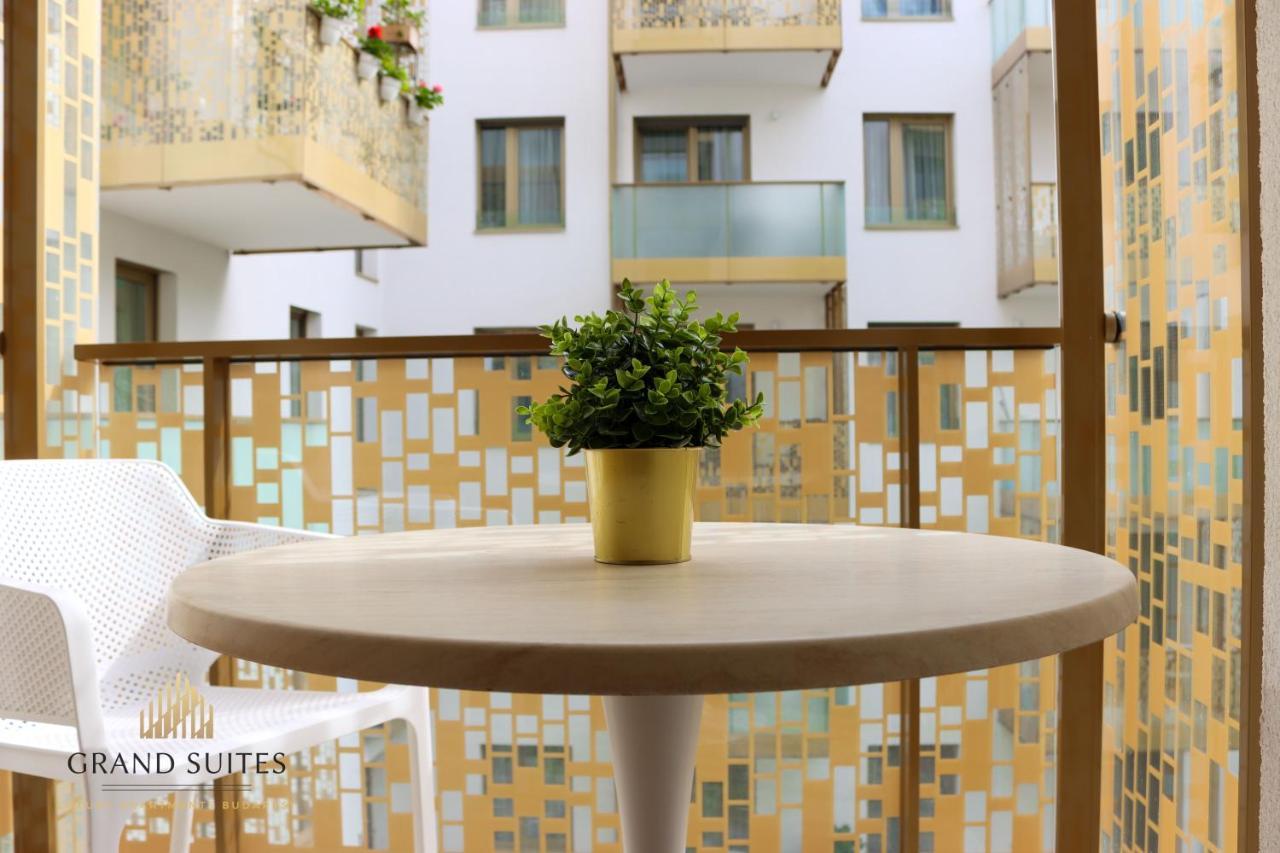 Grand Suites Central บูดาเปสต์ ภายนอก รูปภาพ