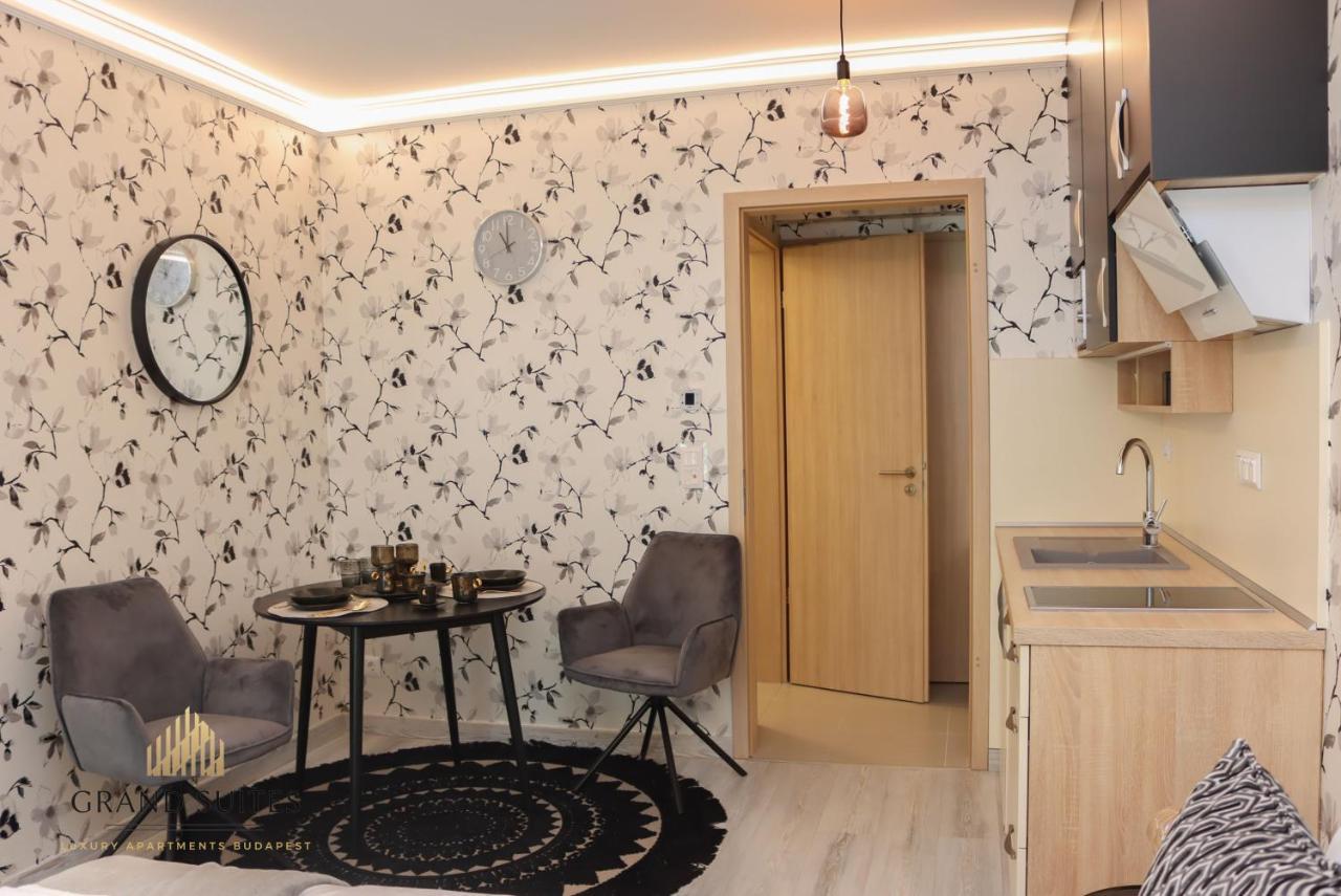 Grand Suites Central บูดาเปสต์ ภายนอก รูปภาพ